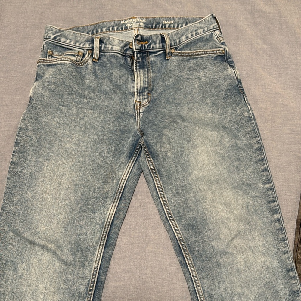 Banana republic slim traveler jean 33x30